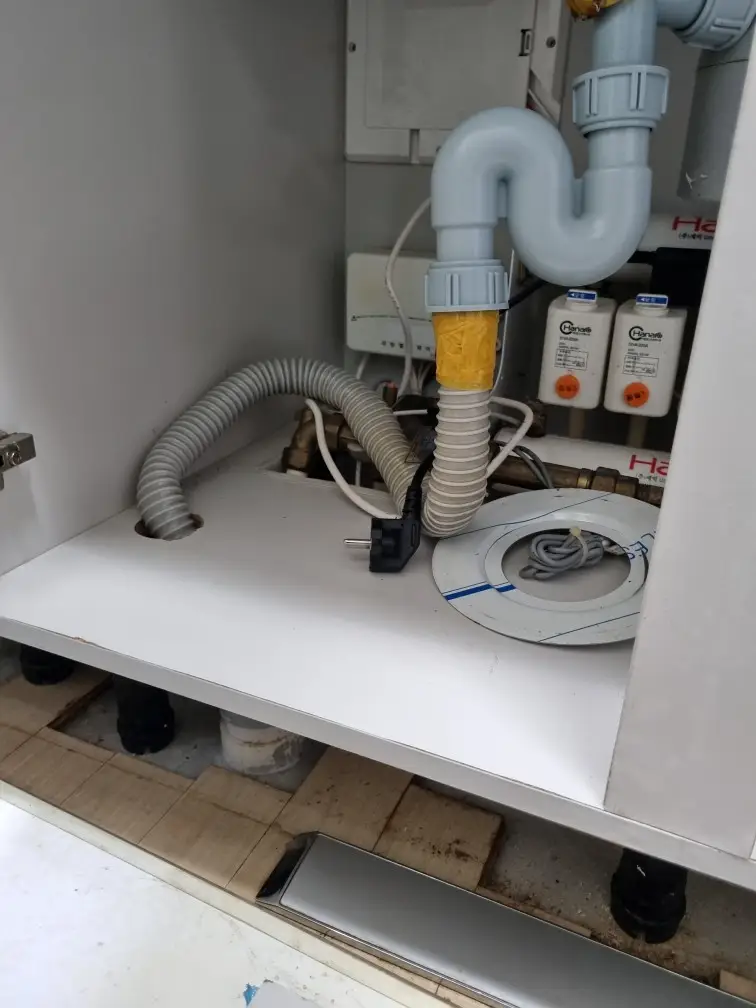 싱크대 배수구통 교체 4